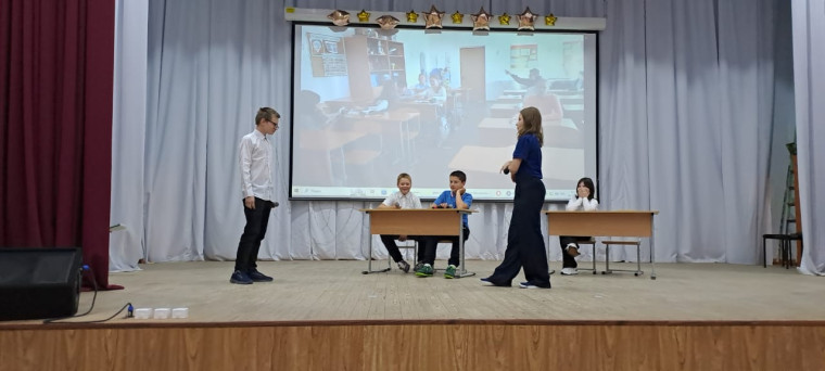 Учитель, тебе я песню пою.